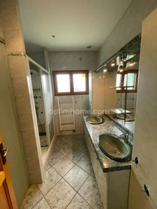 Maison de 160 m2 DPE D à vendre  CALLAC (22)
