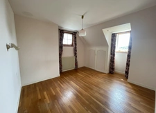Maison plain pied à vendre 6 pièces PLOEZAL (22)