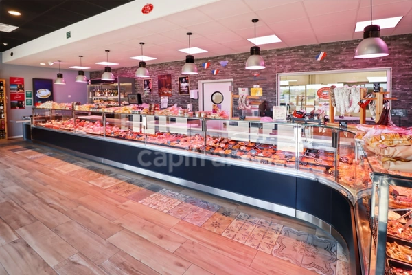 GARD (30) NIMES (30000) 10 mn à vendre Fonds de commerce d'une MAGNIFIQUE boutique boucherie Emplacement N°1. 