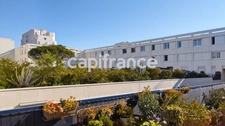HERAULT (34) LA GRANDE−MOTTE (34280) for sale 3 room apartment of 91 m 2 and terrace of 120 m 2 + garage. 