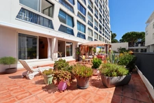 HERAULT (34) LA GRANDE−MOTTE (34280) for sale 3 room apartment of 91 m 2 and terrace of 120 m 2 + garage. 