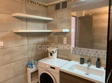 GARD (30) AIGUES-MORTES (30200) à vendre Immeuble mixte de 300 m 2 (1 grand local commercial et 3 appartements).