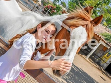 Bouches-du-Rhône (13) SAINTES MARIES DE LA MER (13460) à vendre fonds de commerce de Promenade à Cheval 10 000 m 2. 