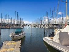 GARD (30) Le Grau-du-Roi (30240) à vendre MURS et fonds de commerce de restaurant en Emplacement N°1 de 180 m 2.