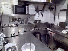 GARD (30) Le Grau-du-Roi (30240) à vendre fonds de commerce de restaurant 460 000 € CA 100 places proche du Port.