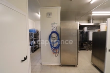 GARD (30) CAVEIRAC (30820) à vendre Vaunage Fonds de commerce boutique/magasin boucherie Emplacement N°1. 