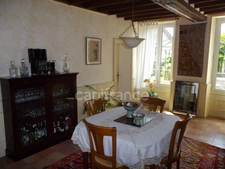 Maison à vendre 9 pièces BASSOU (89)