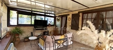 Virginie Masson – Capifrance vous propose cette maison en pierre de 92 m² pleine de charme, située à Seignelay, proche des commerces et des écoles.