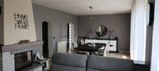 Virginie MASSON vous propose Maison individuelle 6 pièces – 4 chambres + bureau – sous-sol aménagé – terrain clos de 850 m²