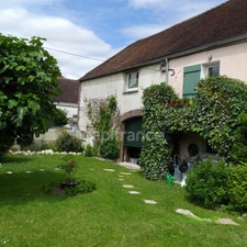 Maison à vendre 9 pièces BASSOU (89)