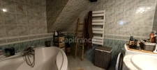 Virginie Masson – Capifrance vous propose cette maison en pierre de 92 m² pleine de charme, située à Seignelay, proche des commerces et des écoles.