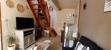 Virginie Masson – Capifrance vous propose cette maison en pierre de 92 m² pleine de charme, située à Seignelay, proche des commerces et des écoles.