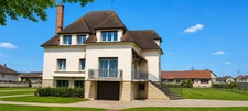 Virginie MASSON Capifrance vous propose Maison familiale 6 chambres avec sous-sol complet et terrain de 4 532 m²