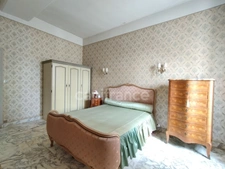 Virginie MASSON Capifrance vous propose en exclusivité - Chemilly-sur-Yonne – Maison de caractère 130m² avec jardin, garage et dépendance