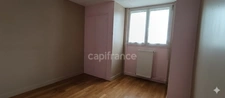 Virginie MASSON Capifrance vous propose Maison familiale 6 chambres avec sous-sol complet et terrain de 4 532 m²