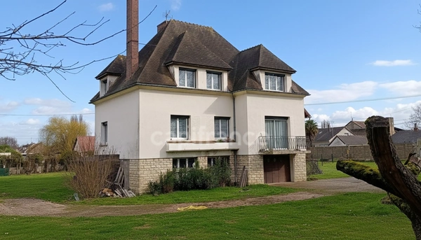 Maison à vendre 10 pièces  (89)