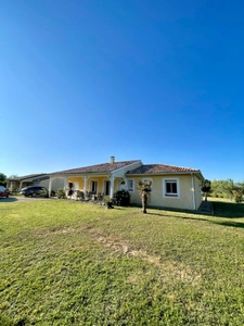 Maison 6 pièces avec garage et terrain de 2 140 m² – Dunes (82340)