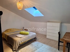 Maison à vendre en pierre 5 pièces, rénovée avec charme en plein cœur de Puylaroque (82)