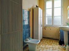 Maison à rénover – 191 m² – Fort potentiel – Environnement calme SAINT VINCENT LA CHATRE (79)