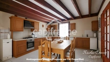 À vendre à Sauzé-Vaussais : Lot de deux maisons mitoyennes à rénover