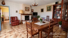 Maison à rénover avec jardin – Beau potentiel – Chauray (79180)
