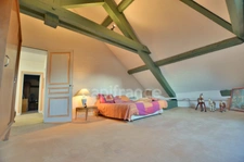 PROPRIÉTÉ BOURGEOISE DE 395 M2 AU COEUR D'UN PARC PAYSAGÉ DE 2 487 M2, CENTRE VILLE