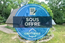 MAISON EN PIERRE 55 M2, TERRAIN ARBORÉ DE 4805 M2, 2 CHAMBRES, VUE SUR CHALMAZEL, FIBRE, TOITURE DE 2013, DOUBLE VITRAGE + MOUSTIQUAIRE, PUITS, EXPOSÉE SUD, CALME, ATELIER DE 15 M2, TF 264€