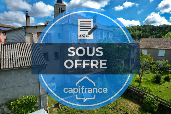 MAISON DE VILLAGE DE 110 M2, TERRAIN DE 3 476 M2, 4 CHAMBRES, DOUBLE GARAGE DE 62 M2, GARAGE, ATELIERS, CAVE VOÛTÉE, TF 251€
