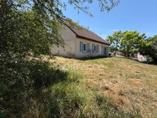 MAISON DE 110 M2, TERRAIN CLOS ET ARBORÉ 1000 M2, 4 CHAMBRES, 1 BUREAU, TOUT-À-L'ÉGOUT, FIBRE OPTIQUE, TF 615€, DOUBLE VITRAGE PVC + VR ÉLECTRIQUE + MOUSTIQUAIRES