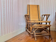 MAISON DE VILLAGE DE 185 M2 À RÉNOVER, 6 CHAMBRES, TERRAIN DÉPORTÉ DE 208 M2, COMBLES AMÉNAGEABLES DE 120 M2, FIBRE OPTIQUE, GARAGE, ATELIER, CAVE VOÛTÉE, TOUT-À-LÉGOUT, TF 182€