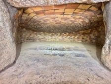 MAISON 100 M2, 2095 M2 DE TERRAIN DONT 1685 M2 À BATIR, 2 CHAMBRES, 1 BUREAU, DÉPENDANCES DE 45 M2, CHARPENTE/COUVERTURE OK, TOUT-À-L'ÉGOUT, DOUBLE VITRAGE PVC ET BOIS, TF 498€