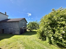 MAISON DE VILLAGE DE 110 M2, TERRAIN DE 3 476 M2, 4 CHAMBRES, DOUBLE GARAGE DE 62 M2, GARAGE, ATELIERS, CAVE VOÛTÉE, TF 251€