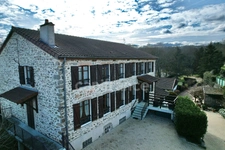 STONE PROPERTY 545 M2, WOODED LAND OF 6972 M2, FORMER MILL, GÎTE, APARTMENT, HOUSE, STUDIO, 15 BEDROOMS, OUTBUILDINGS, GARAGE, FIBER OPTICS, WELL, SOLAR PANELS