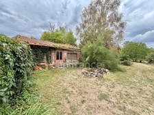 MAISON EN PIERRE DE 150 M2, 4 CHAMBRES, TERRAIN DE 2 000 M2 + 9 383 M2 EN FERMAGE, COMBLES AMÉNAGEABLES DE 75 M2, PUITS, GARAGE DE 40 M2, FIBRE OPTIQUE, CAVES, GROS TRAVAUX À PRÉVOIR