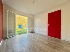 MAISON DE PLAIN-PIED DE 90 M2, TERRAIN 1000 M2, 3 CHAMBRES, GARAGE, CONSTRUCTION 2024, CLIM RÉVERSIBLE, DOUBLE VITRAGE PVC + VOLETS ROULANTS ÉLECTRIQUES, TOUT-À-L'ÉGOUT, FIBRE OPTIQUE, CELLIER