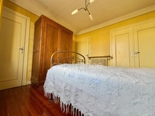 MAISON DE 75 M2 À RÉNOVER, TERRAIN CLOS DE 422 M2, 2 CHAMBRES, TOITURE DE 2024, GARAGE, TOUT-À-L'ÉGOUT