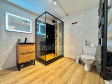 MAISON 100 M2, 2095 M2 DE TERRAIN DONT 1685 M2 À BATIR, 2 CHAMBRES, 1 BUREAU, DÉPENDANCES DE 45 M2, CHARPENTE/COUVERTURE OK, TOUT-À-L'ÉGOUT, DOUBLE VITRAGE PVC ET BOIS, TF 498€