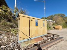 BÂTIMENTS INDUSTRIELS DE 1 815 M², TERRAIN DE 10 353 M², BUREAU DE 40 M², FIBRE OPTIQUE, 2 ACCÈS POIDS LOURDS, RÉSERVE INCENDIE DE 300 M³, TRANSFORMATEUR PRIVÉ 380 V
