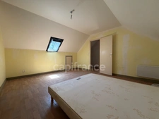 MAISON DE 110 M2, TERRAIN CLOS ET ARBORÉ 1000 M2, 4 CHAMBRES, 1 BUREAU, TOUT-À-L'ÉGOUT, FIBRE OPTIQUE, TF 615€, DOUBLE VITRAGE PVC + VR ÉLECTRIQUE + MOUSTIQUAIRES
