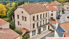 MAISON À RÉNOVER DE 480 M2 SUR 4 NIVEAUX, TERRAIN DE 623 M2, DÉPENDANCES, PROXIMITÉ DES COMMERCES