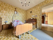 MAISON EN PIERRE DE 150 M2, 4 CHAMBRES, TERRAIN DE 2 000 M2 + 9 383 M2 EN FERMAGE, COMBLES AMÉNAGEABLES DE 75 M2, PUITS, GARAGE DE 40 M2, FIBRE OPTIQUE, CAVES, GROS TRAVAUX À PRÉVOIR