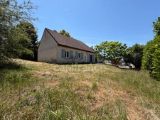 MAISON DE 110 M2, TERRAIN CLOS ET ARBORÉ 1000 M2, 4 CHAMBRES, 1 BUREAU, TOUT-À-L'ÉGOUT, FIBRE OPTIQUE, TF 615€, DOUBLE VITRAGE PVC + VR ÉLECTRIQUE + MOUSTIQUAIRES
