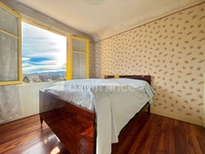 MAISON DE 75 M2 À RÉNOVER, TERRAIN CLOS DE 422 M2, 2 CHAMBRES, TOITURE DE 2024, GARAGE, TOUT-À-L'ÉGOUT