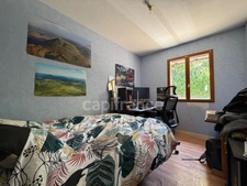 MAISON DE 110 M2, TERRAIN CLOS ET ARBORÉ 1000 M2, 4 CHAMBRES, 1 BUREAU, TOUT-À-L'ÉGOUT, FIBRE OPTIQUE, TF 615€, DOUBLE VITRAGE PVC + VR ÉLECTRIQUE + MOUSTIQUAIRES