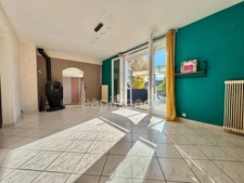 MAISON MITOYENNE 115 M2, TERRAIN CLOS DE 588 M2, 3 CHAMBRES DONT UNE AVEC DRESSING, BUREAU, TERRASSE DE 30 M2, TERRASSE COUVERTE DE 50 M2, CAR PORT, FIBRE, POMPE À CHALEUR, CHARPENTE/COUVERTURE OK