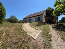 MAISON DE 110 M2, TERRAIN CLOS ET ARBORÉ 1000 M2, 4 CHAMBRES, 1 BUREAU, TOUT-À-L'ÉGOUT, FIBRE OPTIQUE, TF 615€, DOUBLE VITRAGE PVC + VR ÉLECTRIQUE + MOUSTIQUAIRES
