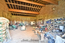 Bâtisse en pierre 150 m² + grange 113 m² – Terrain 3 000 m² – Montayral à 2 min commerces (47)