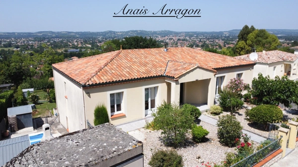 Maison à vendre 8 pièces PUJOLS (47)