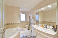Maison à vendre 8 pièces PUJOLS (47)