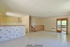 Maison à vendre 4 pièces  ()